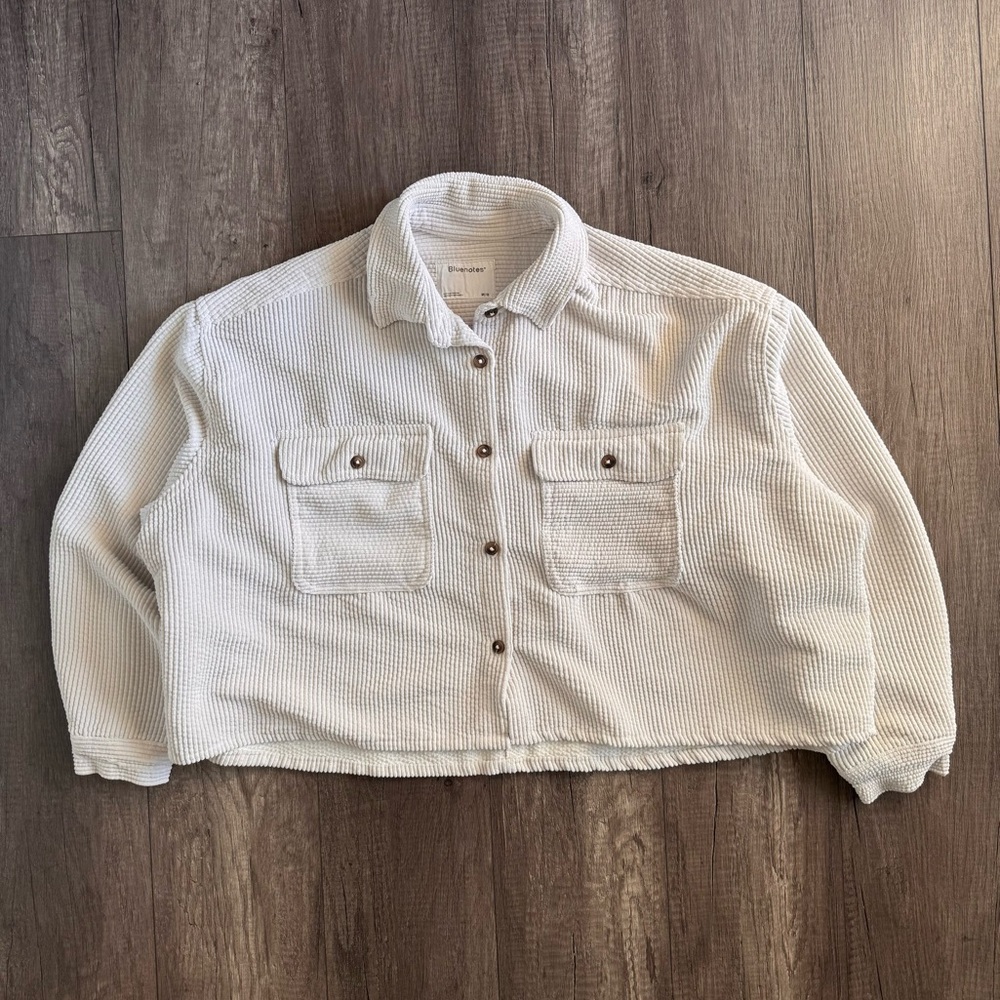 Minimalist Cream Boxy Light Jacket - Picture 2 of 6